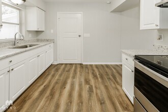 170 W Crystal Lake Ave in Lake Mary, FL - Building Photo - Building Photo