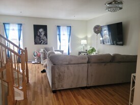 13342 Rushing Water Way in Germantown, MD - Building Photo