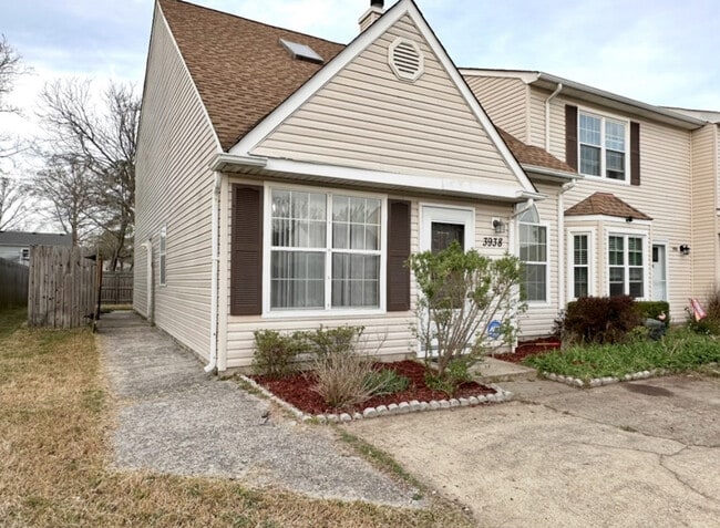 3938 Roebling Ln in Virginia Beach, VA - Building Photo - Building Photo