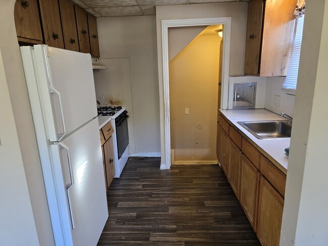 19480 San Juan Dr in Detroit, MI - Building Photo - Building Photo