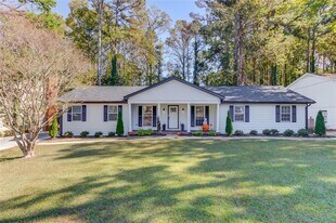 3152 Westbrook Trace SW in Lawrenceville, GA - Building Photo