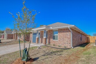 2729 Clifton Ter in Norman, OK - Building Photo - Building Photo