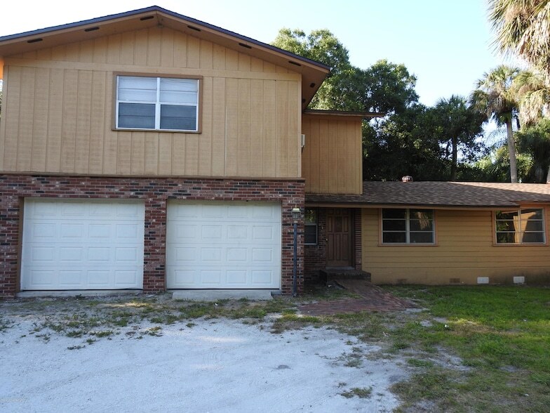 970 Malabar Rd in Malabar, FL - Building Photo