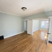 728 Fairview Ave NE in Grand Rapids, MI - Building Photo - Building Photo