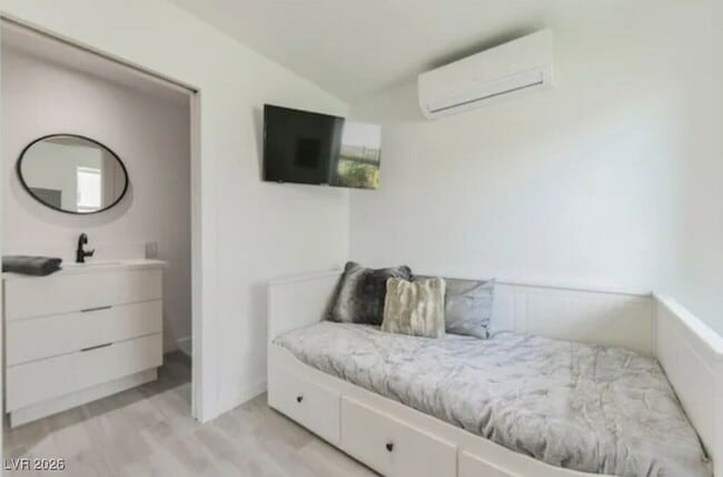 715 S 3rd St in Las Vegas, NV - Building Photo - Building Photo