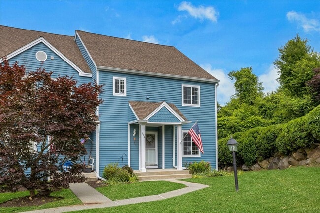property at 804 Ashford Cir
