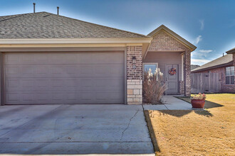 5527 121st St in Lubbock, TX - Building Photo - Building Photo