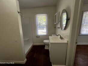 202 Meares St in Wilmington, NC - Building Photo - Building Photo