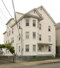 14 Beetle St in New Bedford, MA - Building Photo - Building Photo