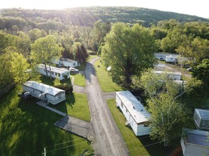 4987 Rt-28 in Cooperstown, NY - Foto de edificio - Other