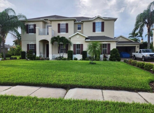 property at 818 Pecori Terrace