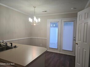 3807 Sterling Pointe Dr in Winterville, NC - Building Photo - Building Photo