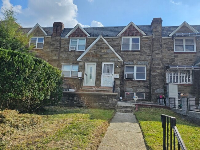 property at 1268 Stirling St
