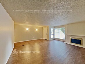 2738 SW 323rd St in Federal Way, WA - Foto de edificio - Building Photo