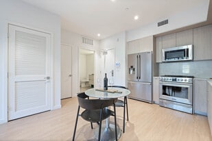 5851 W 88th St in Los Angeles, CA - Building Photo