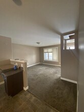 467 Halifax St in Regina, SK - Building Photo - Building Photo