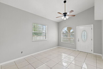 3467 51st Ave N in St. Petersburg, FL - Building Photo - Building Photo