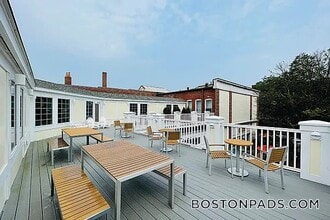 120 Washington St, Unit 304 in Salem, MA - Building Photo - Building Photo
