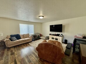 722 S Willow Park Dr in Lehi, UT - Building Photo - Building Photo