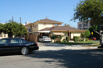 200 N Belmont St in Glendale, CA - Building Photo - Building Photo