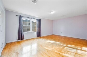 21-23 Norfolk Street Unit 2 in Newark, NJ - Building Photo - Building Photo