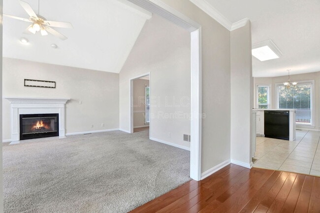 8405 Hurstbourne Woods Pl in Jeffersontown, KY - Building Photo - Building Photo