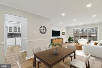 10300 Westlake Dr in Bethesda, MD - Building Photo - Building Photo