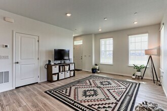 450 Tigercat Wy in Fort Collins, CO - Building Photo - Building Photo