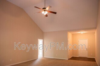 2202 Grv Lndg Wy in Grovetown, GA - Building Photo - Building Photo