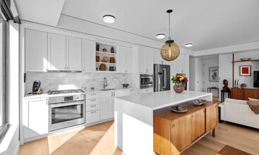 1750 Wewatta St in Denver, CO - Building Photo - Building Photo