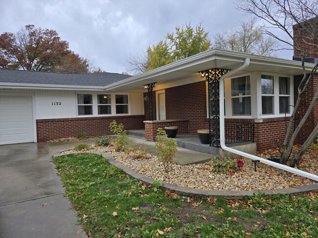 property at 1132 Prestwick Pkwy