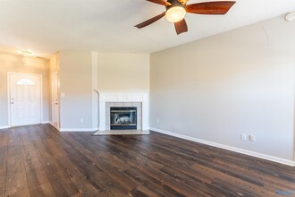 122 Otter Trail SW in Huntsville, AL - Building Photo - Building Photo