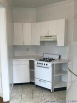 115 Kilsyth Rd, Unit 2 in Boston, MA - Building Photo