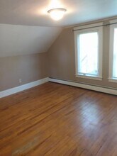 169 Silver St in Waterville, ME - Building Photo - Building Photo