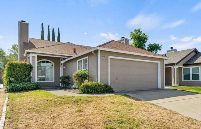 property at 9255 Guillermina Ct