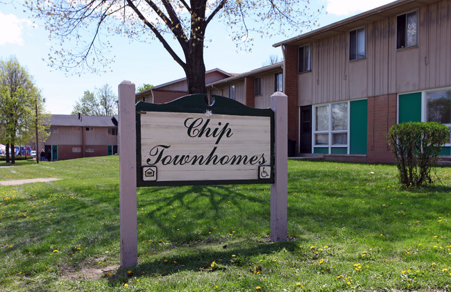 Chip Townhouses in Canton, OH - Building Photo - Building Photo