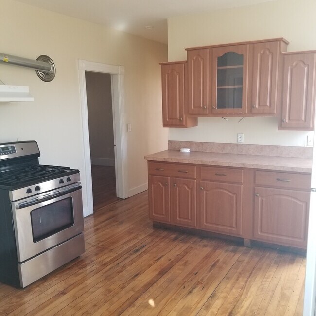 25 Chilmark St Rentals in Worcester, MA