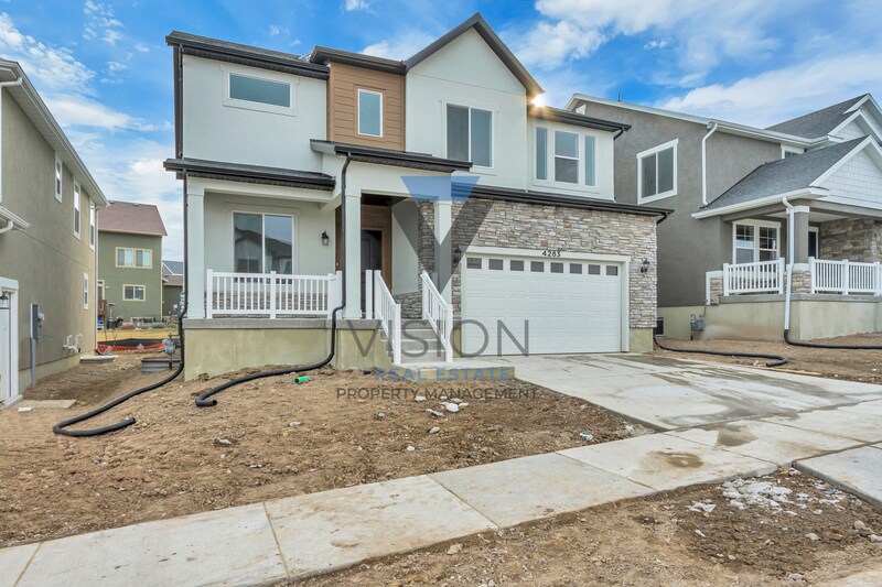 4283 W Gate Keeper Dr in Herriman, UT - Building Photo