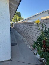 9140 Crebs Ave in Northridge, CA - Building Photo - Building Photo