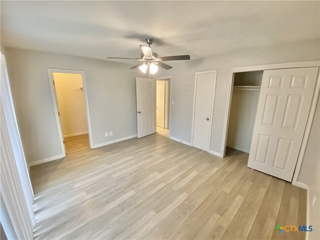 property at 1040 Linde Ave