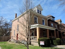 424 Lloyd St, Unit 2