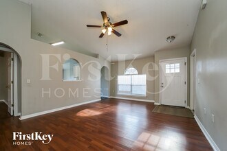 3413 Alec Dr in Middleburg, FL - Foto de edificio - Building Photo