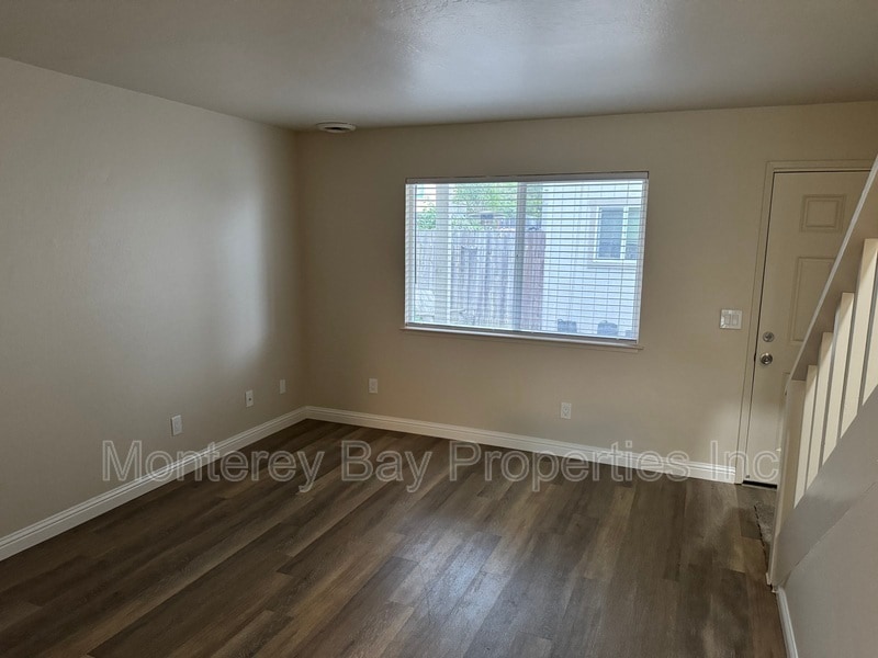 3401 Mission Dr in Santa Cruz, CA - Building Photo