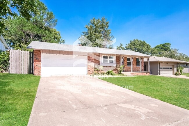5377 E 30th Pl in Tulsa, OK - Building Photo - Building Photo