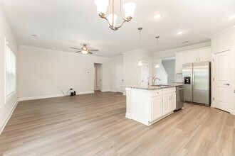 126 Tanner Loop in Troutman, NC - Foto de edificio - Building Photo