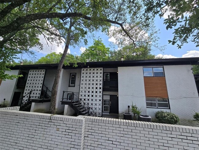 3735 Wesley Dr in Montgomery, AL - Foto de edificio - Building Photo