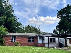 3932 SE 22nd St in Del City, OK - Building Photo