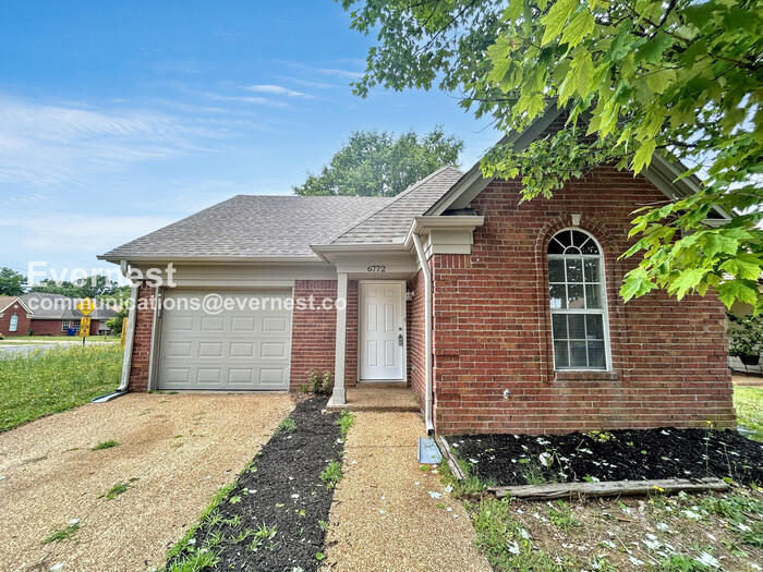 6772 Kirkland Cove in Horn Lake, MS - Building Photo