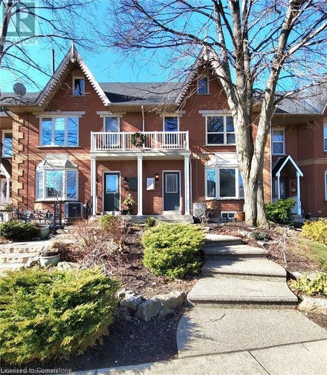 14 Harbour Dr