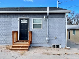 2310 E St Vrain St in Colorado Springs, CO - Building Photo